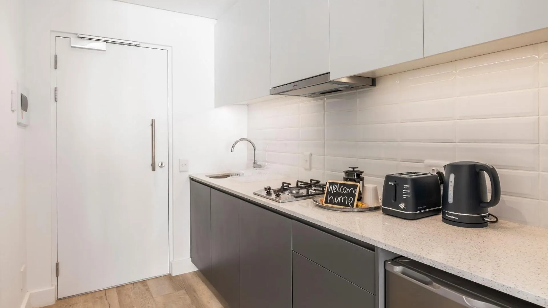 1Onalbert 2 Bed Parking Apartment Cape Town